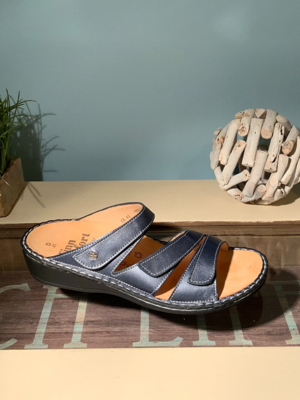 Finn Comfort Victoria Sandal Astrale Marine Navy Blue Leather EU 41 US 10 NIB